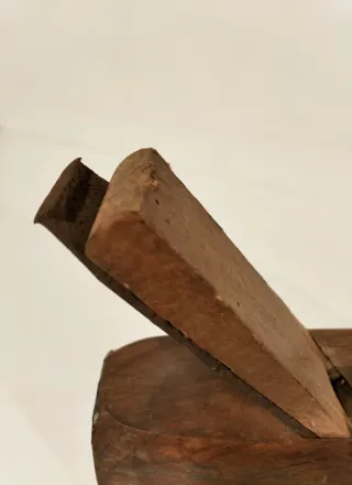 Cepillo garlopa de madera antiguo