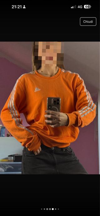 Felpa Adidas arancione con strisce