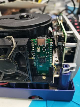 GameCube Morada + Mando + SD2SP2 +16GB DVD Recap