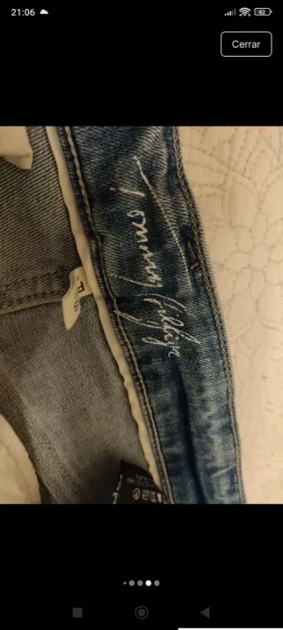 Pantalón vaquero recto Tommy Hilfiger azul