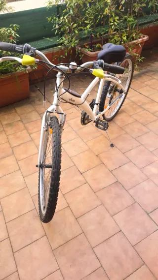 Bicicleta Btwin Blanca