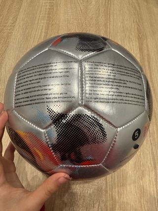 Pelota de fútbol Dunlop plateada