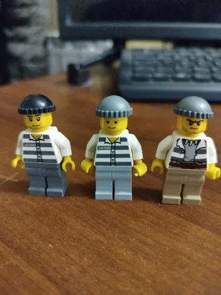 Lotto 3 Lego ladri prigione