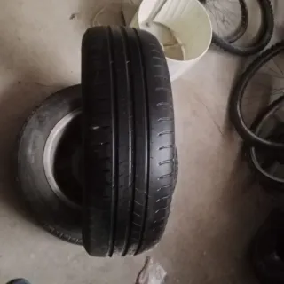 Neumático Michelin  195 65 r 15