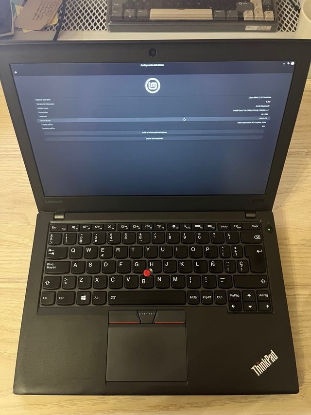Thinkpad X250 i5 16gb ram 500gb