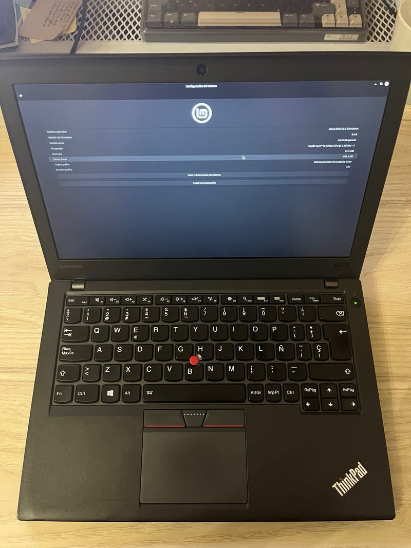 Thinkpad X250 i5 16gb ram 500gb
