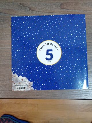 Lote de libros  de la estrella plin. 5 años.