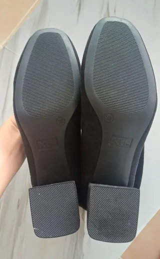 Botines tacón Xti negros