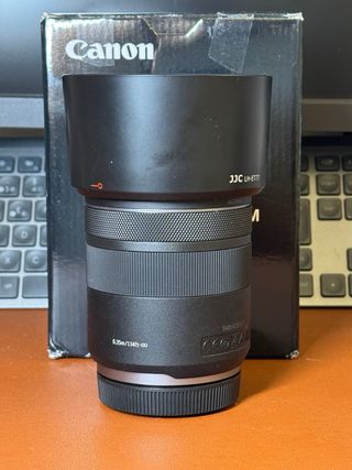 Canon RF 85mm f2 Macro IS STM