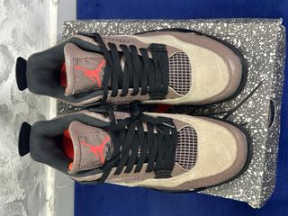 Air Jordan 4 Retro Taupe Haze