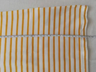 Blusa Cortefiel Talla M, da más