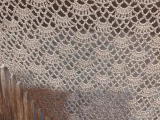 Chal de hilo premium con flecos