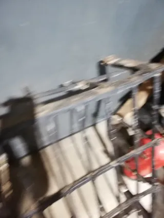 Reja antigua forjada a mano