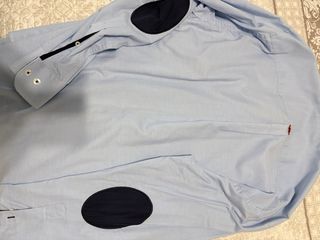 Camisa azul manga larga