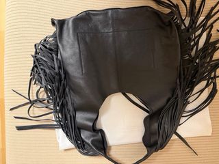 Bolso Bimba y Lola negro con flecos