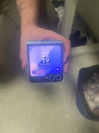 Samsung galaxy z flip 6