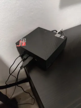 Pacchetto Computer, Monitor e Tablet. Cuffie incluse.