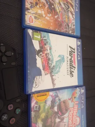 PS4 Slim Negra + 3 Juegos + Mando