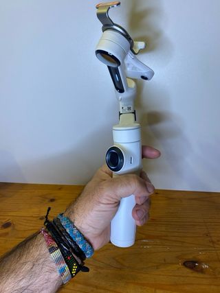 Estabilizador Insta360 Flow2 Pro + AI Tracker