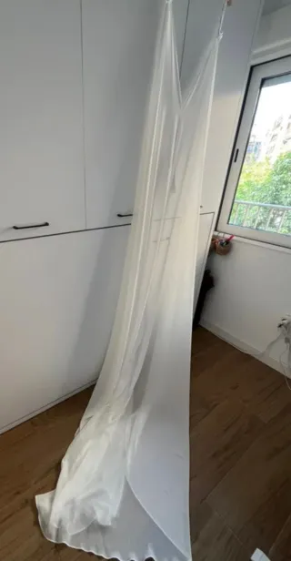 Vestido Novia SAFA y Capa Adriana Alier