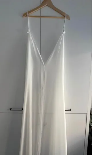 Vestido Novia SAFA y Capa Adriana Alier