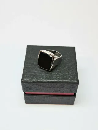 Anillo de plata tipo sello   Talla 11.5