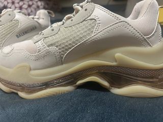 Balenciaga Triple S Clear Sole Talla 39