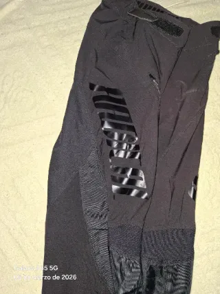 Conjunto radical  MTB:  2 Maillot y 1 Pantalón