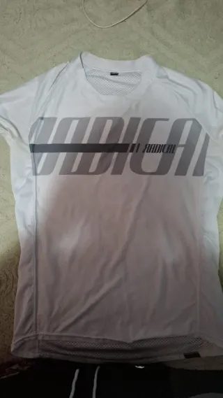 Conjunto radical  MTB:  2 Maillot y 1 Pantalón