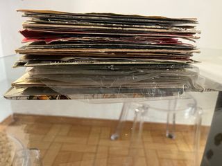 Lote de Discos y DVDs - Escucho Ofertas