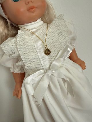 Muñeca comunión estilo Nancy