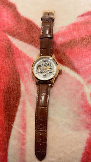 Reloj Emporio Armani Mecánico Esqueleto Dorado