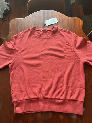 Jersey Rojo Suave Talla M Nuevo