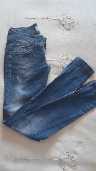 Lote Ropa Talla XS: Vestido ,pantalón, jersey