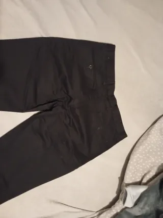 Pantalón negro Zara Talla 44