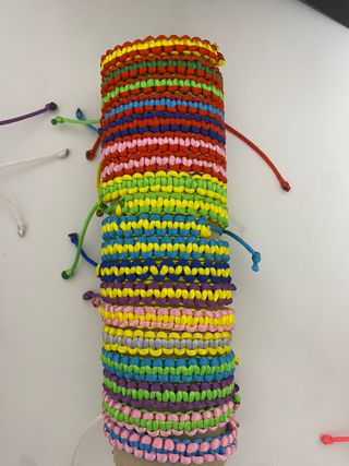 Braccialetti Macramè Regolabili Fatti a Mano