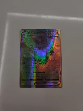 Carta Pokémon Sylveon VMAX 310 HP