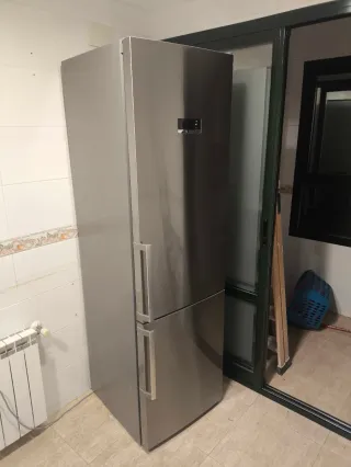 Nevera Congelador Bosch casi nueva