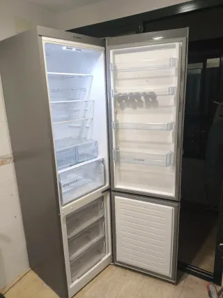 Nevera Congelador Bosch casi nueva