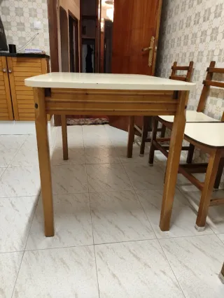 Mesa y 6 Sillas Cocina