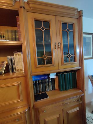 Mueble modular de 3.Madera maciza.Muy buen estado