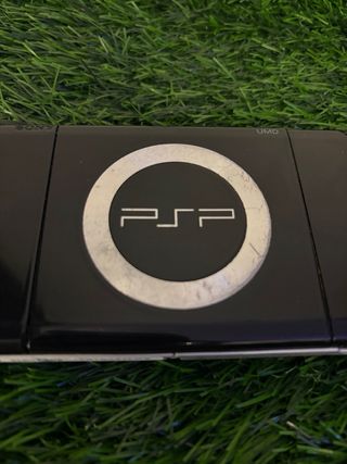 Pack Sony PsP + 30 juegos
