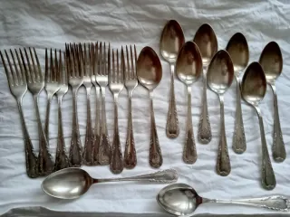 Cubiertos Baño Plata 96