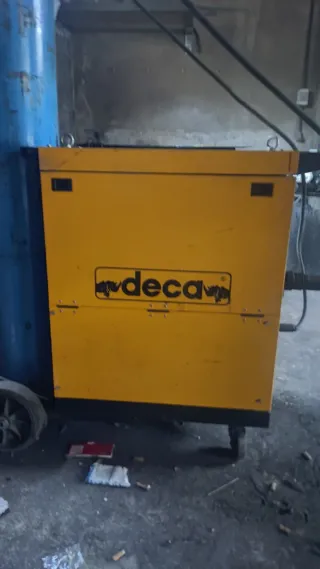 Máquina Soldar Hilo Decamig 520 E