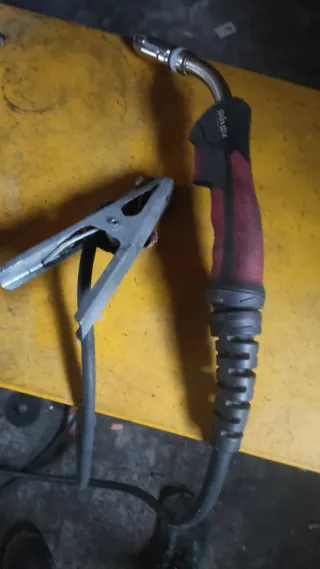 Máquina Soldar Hilo Decamig 520 E