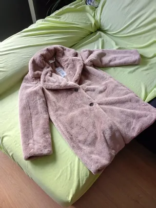 Abrigo pelo beige talla S nuevo con etiqueta