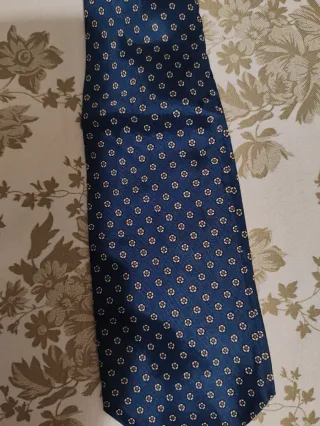 Corbata azul con estampado floral#Tie