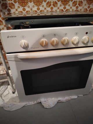 Vitrocerámica y horno Edesa