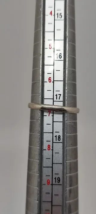 Anillo de Plata y Piedra Luna.