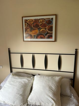 Dormitorio de madera rústico